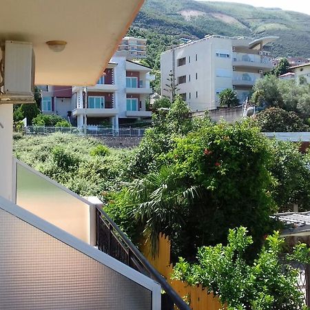 Vila Kristal Vlora Exterior foto